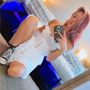 Lucy in the Sky Elegant White Dress